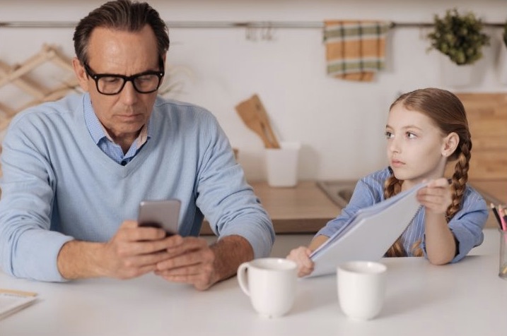 I genitori devono essere buoni modelli con i figli